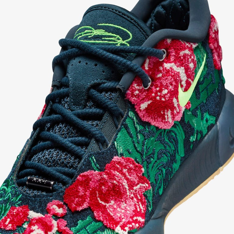 Tênis Nike LeBron XXI Premium