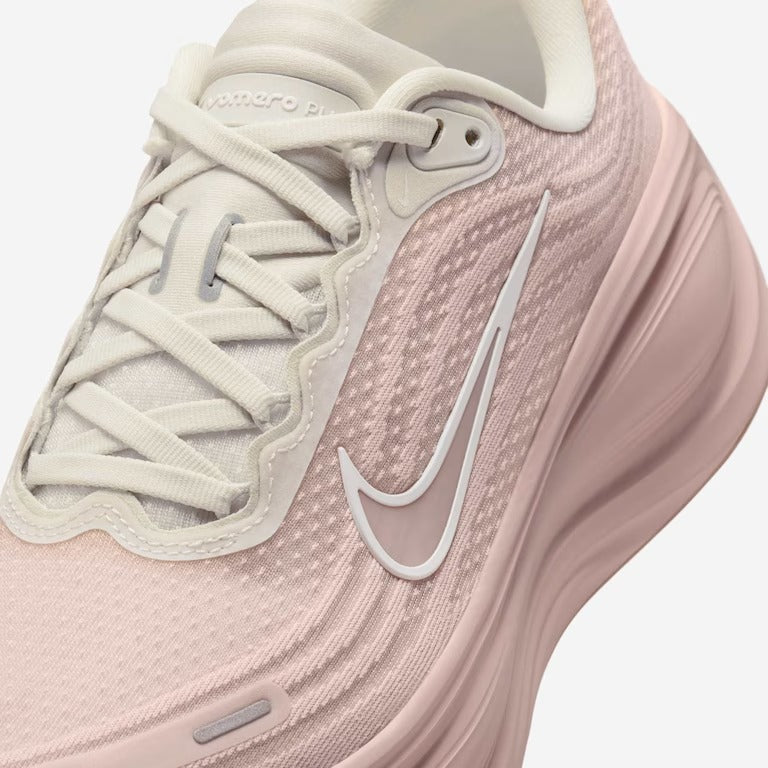Tênis Nike Vomero Plus - Rosa Claro