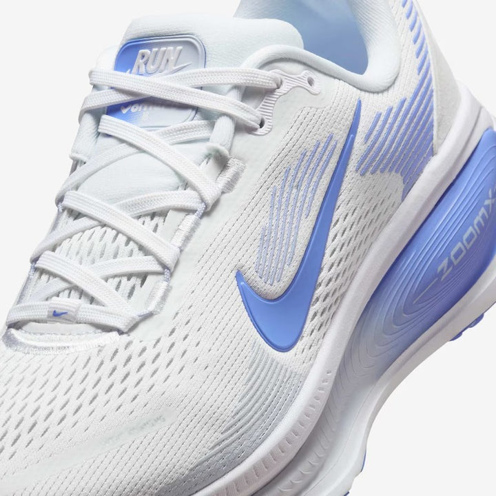 Tênis Nike Vomero 18 - Branco/Lilás