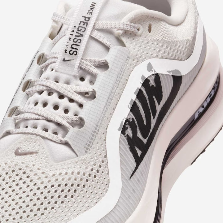 Tênis Nike Pegasus Premium - Branco