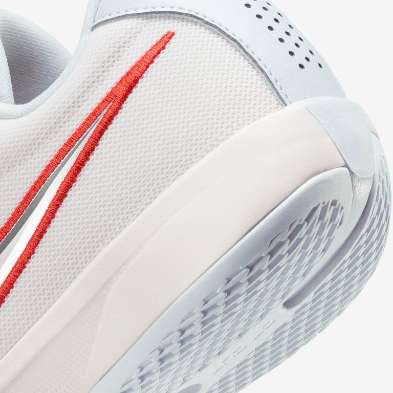 Tênis Nike Air Zoom G.T. Academy - Branco/Laranja