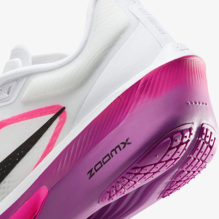 Tênis Nike Zoom Fly 6 - Branco/Rosa