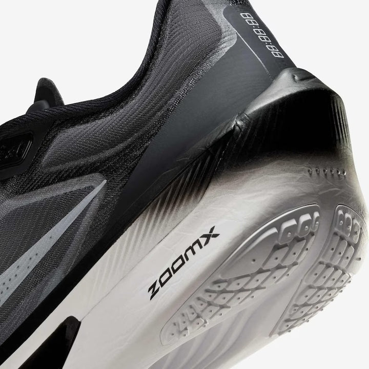 Tênis Nike Zoom Fly 6 - Preto