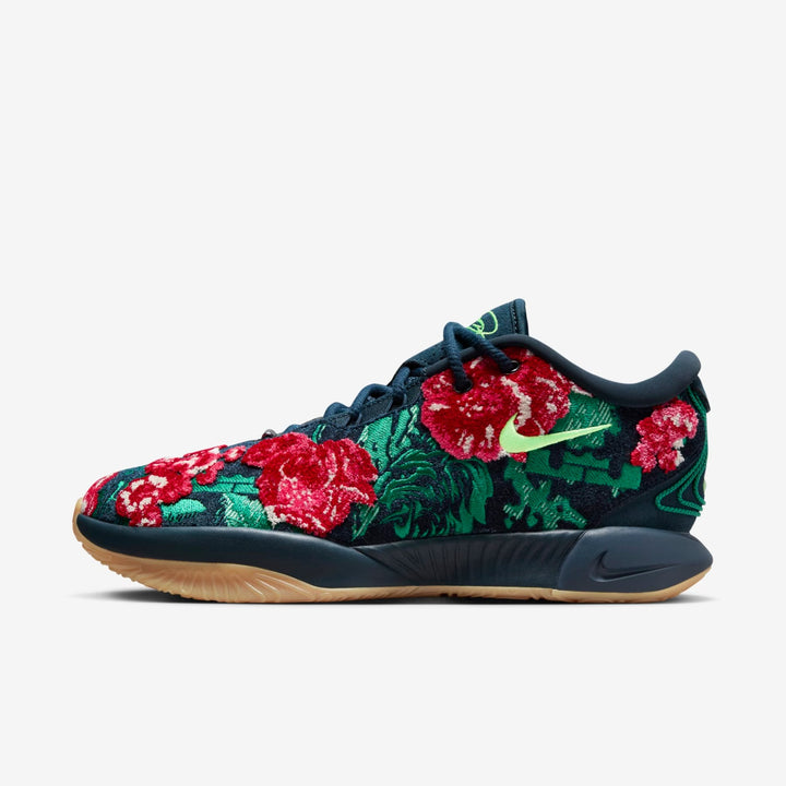 Tênis Nike LeBron XXI Premium