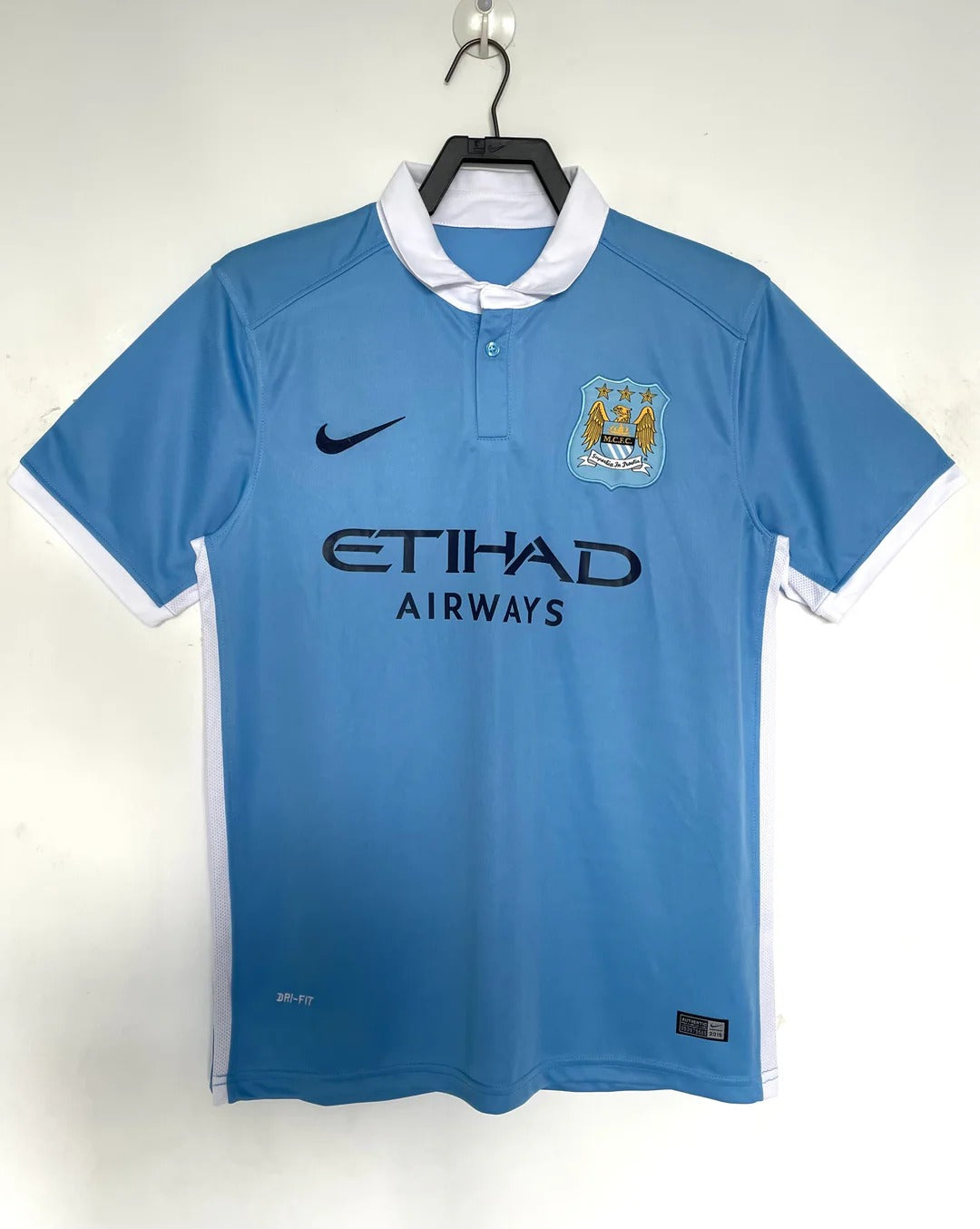 Camisa Retrô Manchester City 2015/16 Home