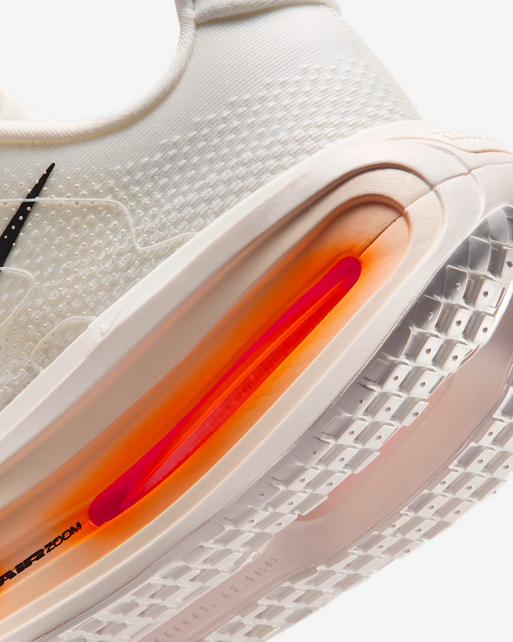 Tênis Nike Vomero Premium Laranja