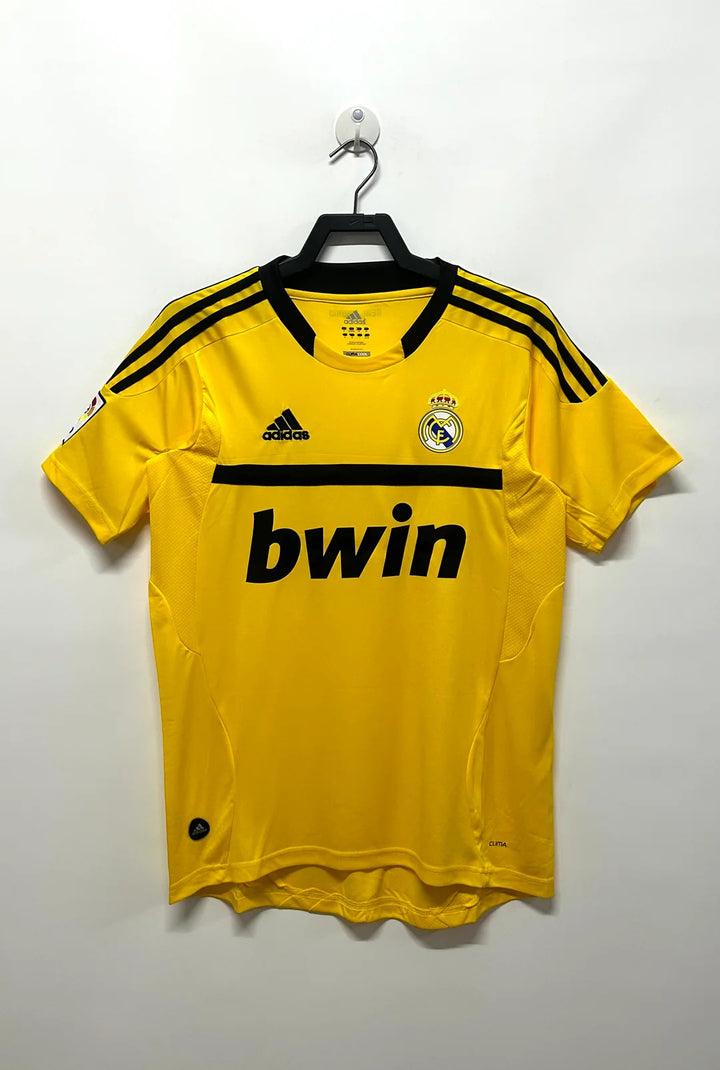 Camisa Retrô Real Madrid 2011/12 Goleiro Home (+Patches)