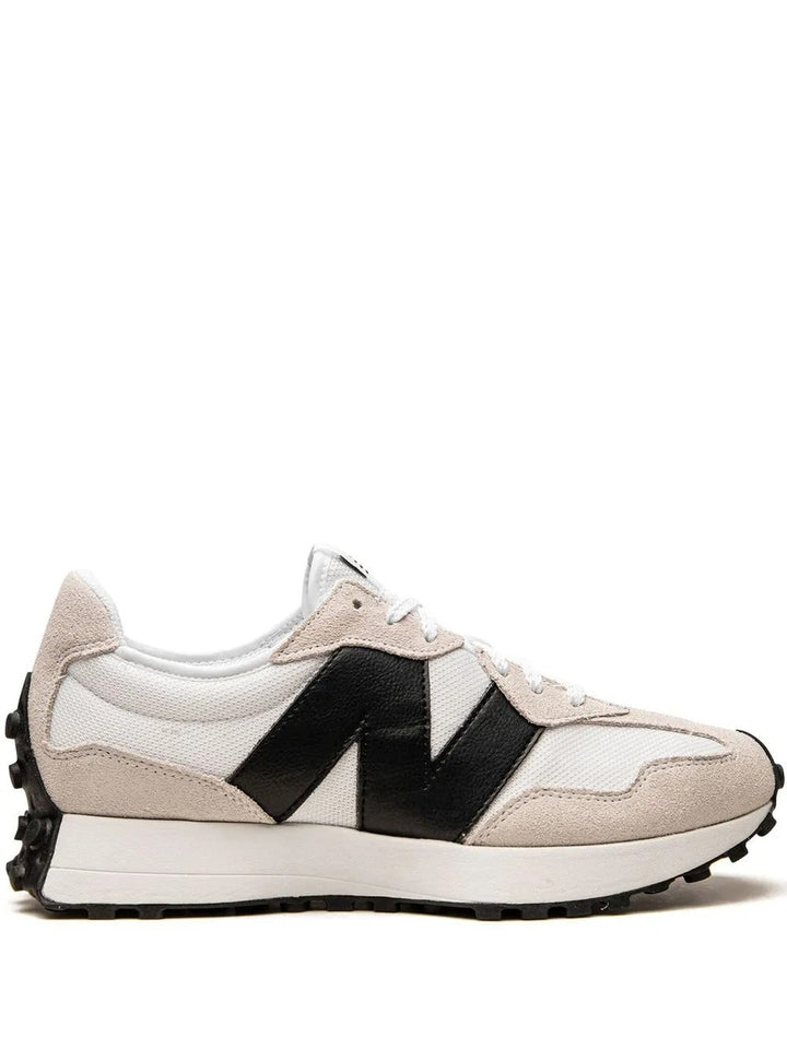 New Balance 327 - Branco/Preto/Bege Claro