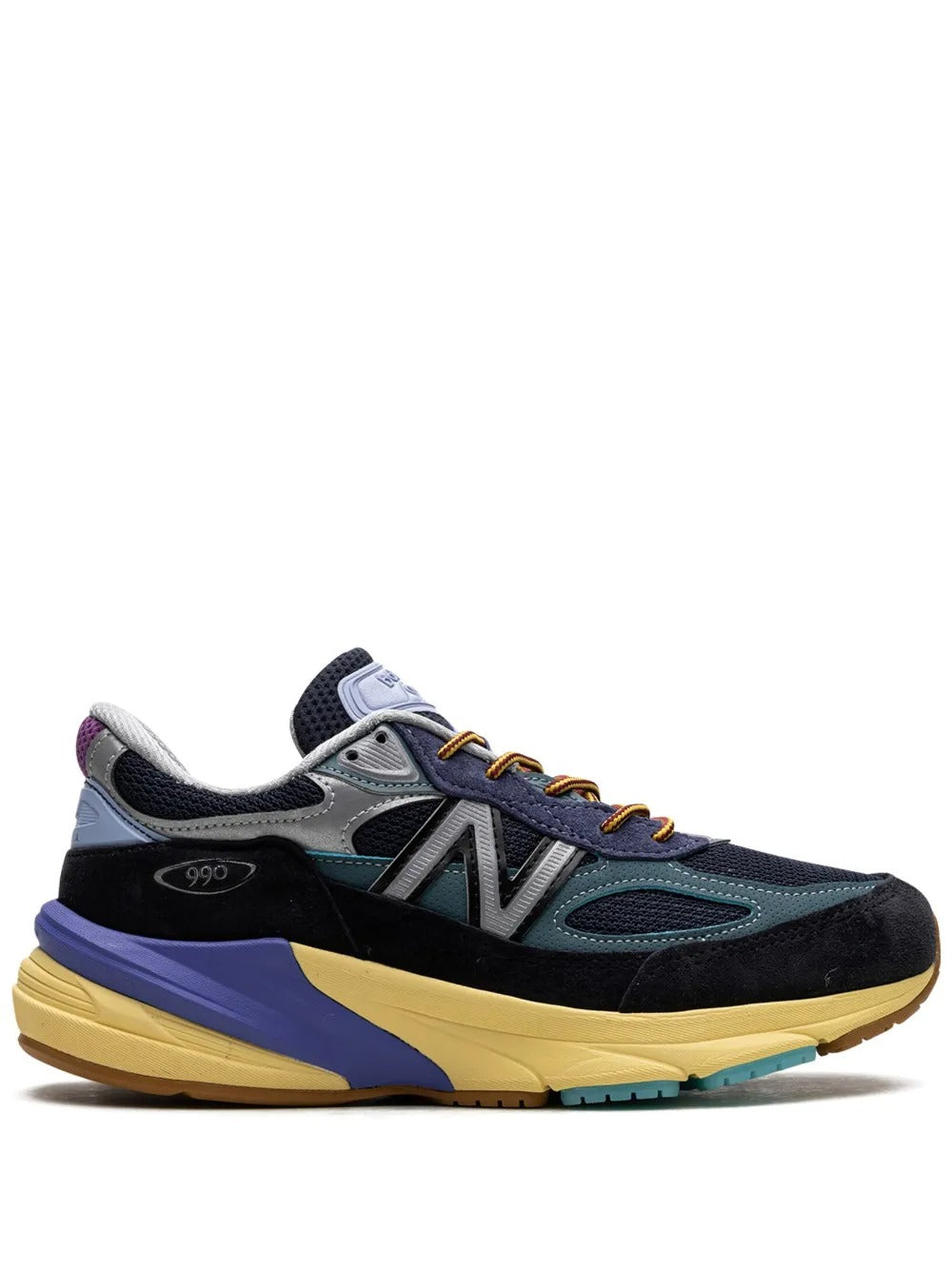 New Balance x Action Bronson 990 v6 - Preto