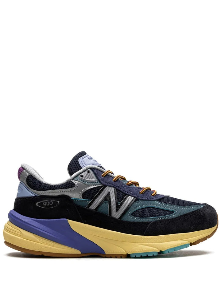 New Balance x Action Bronson 990 v6 - Preto