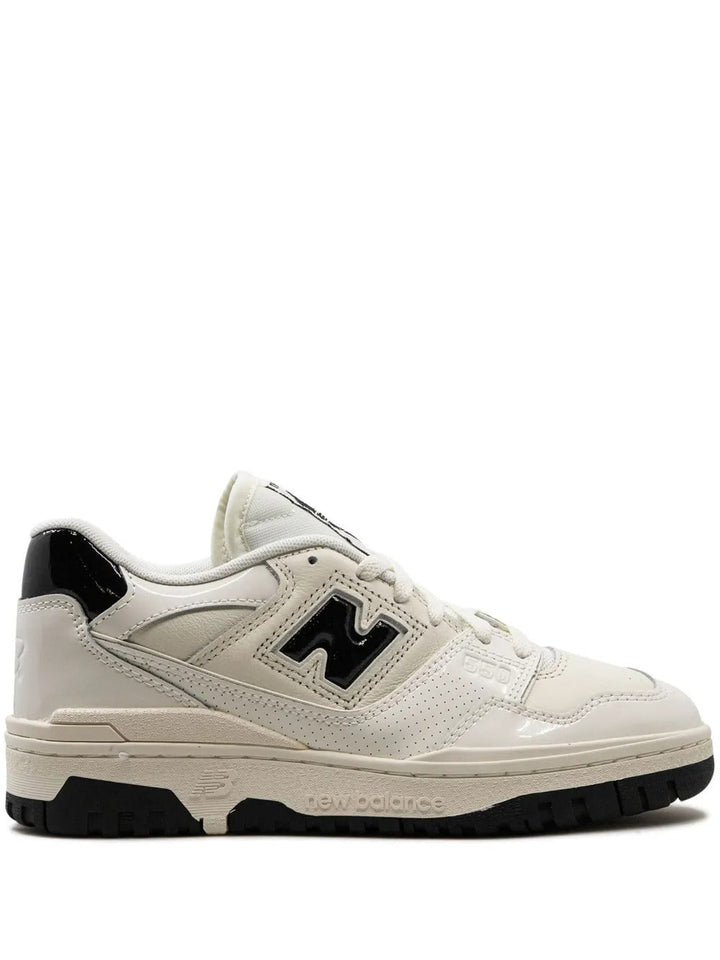 New Balance 550 - Branco/Preto/Creme