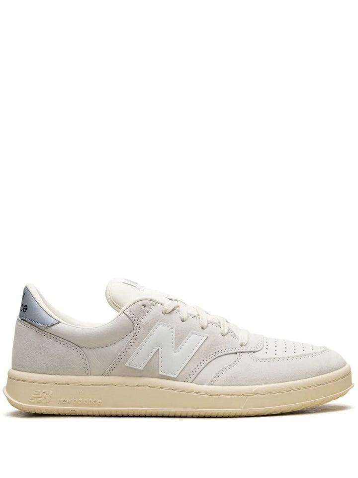 New Balance T500 - Branco/Creme