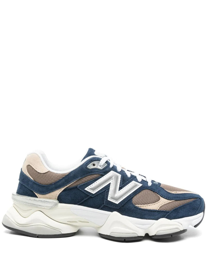 New Balance 9060 - Azul marinho/Bege/Marrom claro
