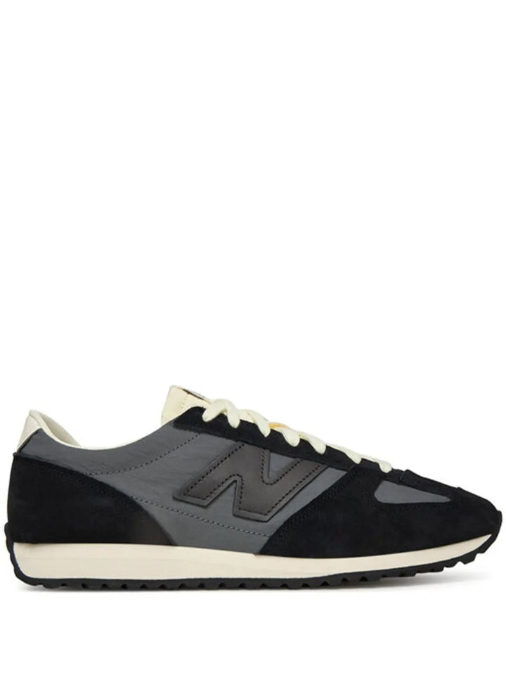 New Balance 471 - Preto/Cinza/Creme