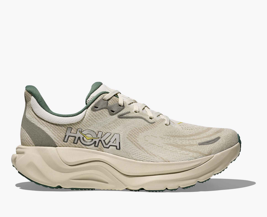 Hoka Arahi 8 - Bege