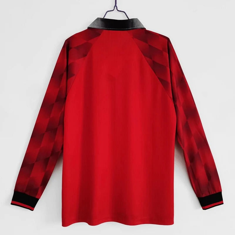 Camisa Retrô Manchester United 1996/97 Home - Manga Longa