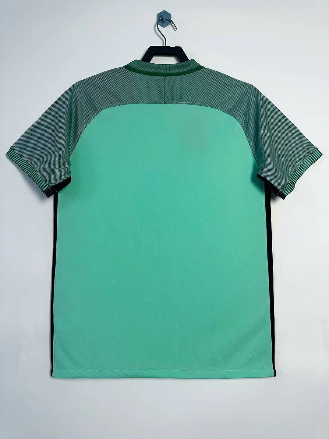 Camisa Retrô Portugal 2016 Away