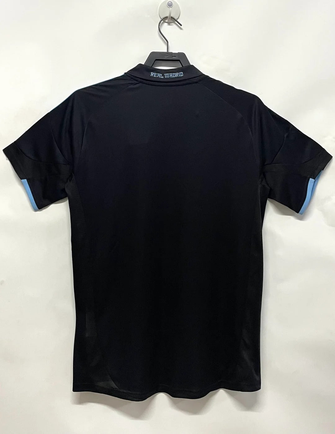 Camisa Retrô Real Madrid 2009/10 Away