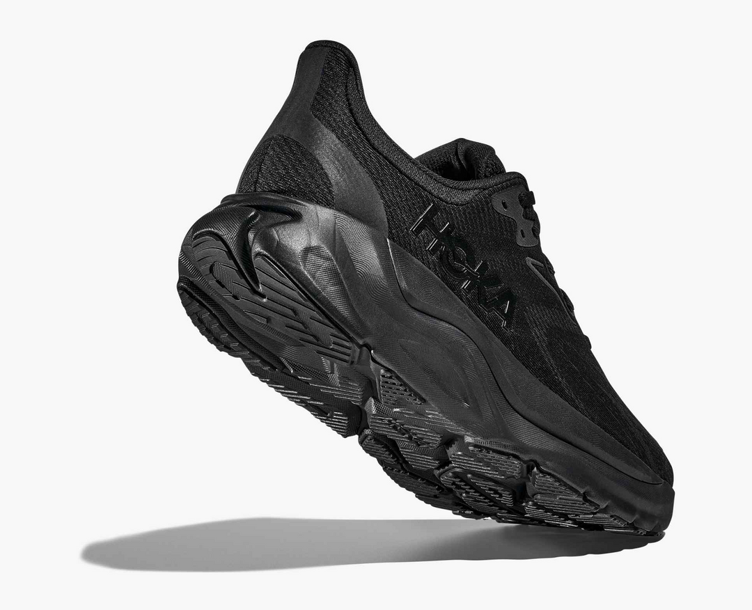 Hoka Arahi 8 - Preto