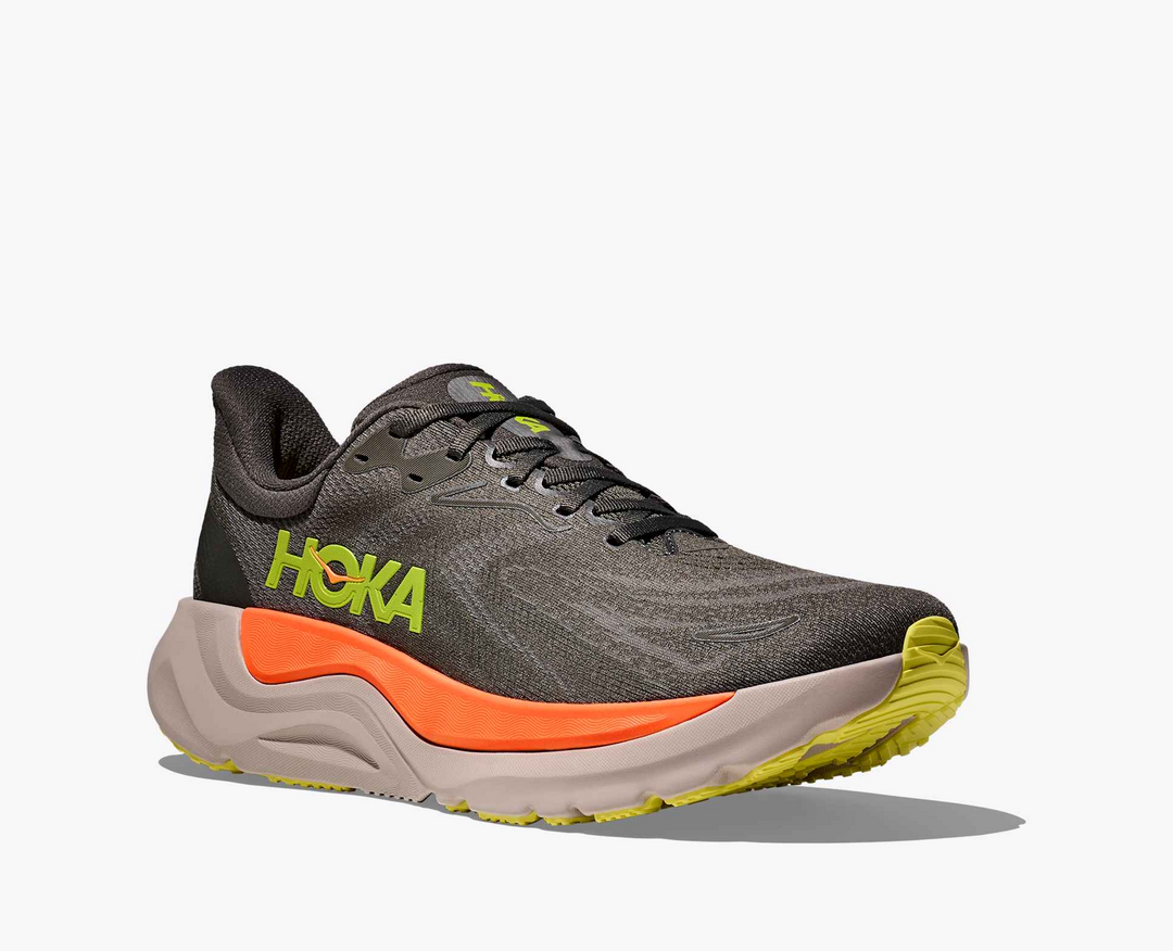 Hoka Arahi 8 - Asfalto/Cascalho