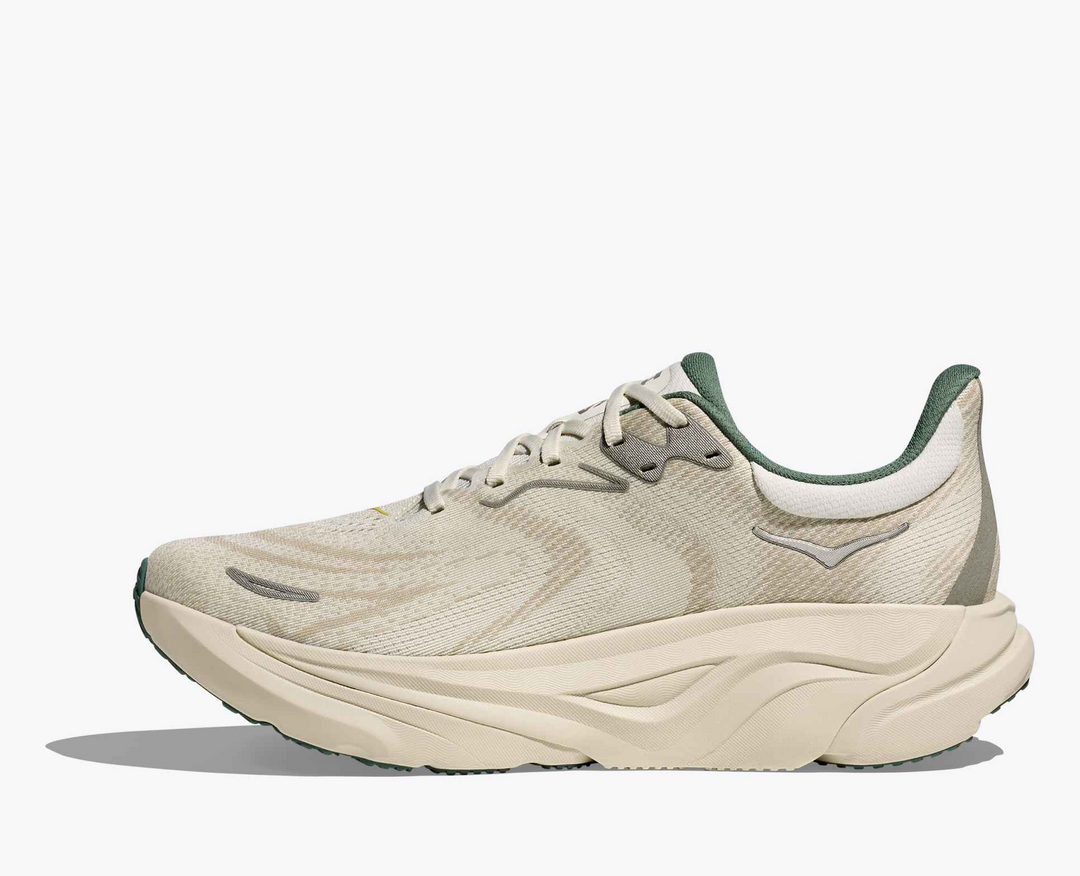 Hoka Arahi 8 - Bege
