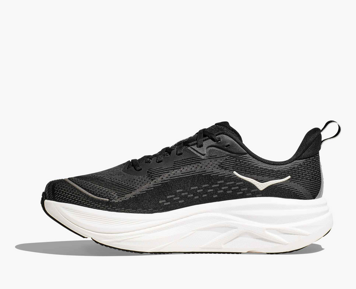 Hoka Skyflow - Preto/Branco