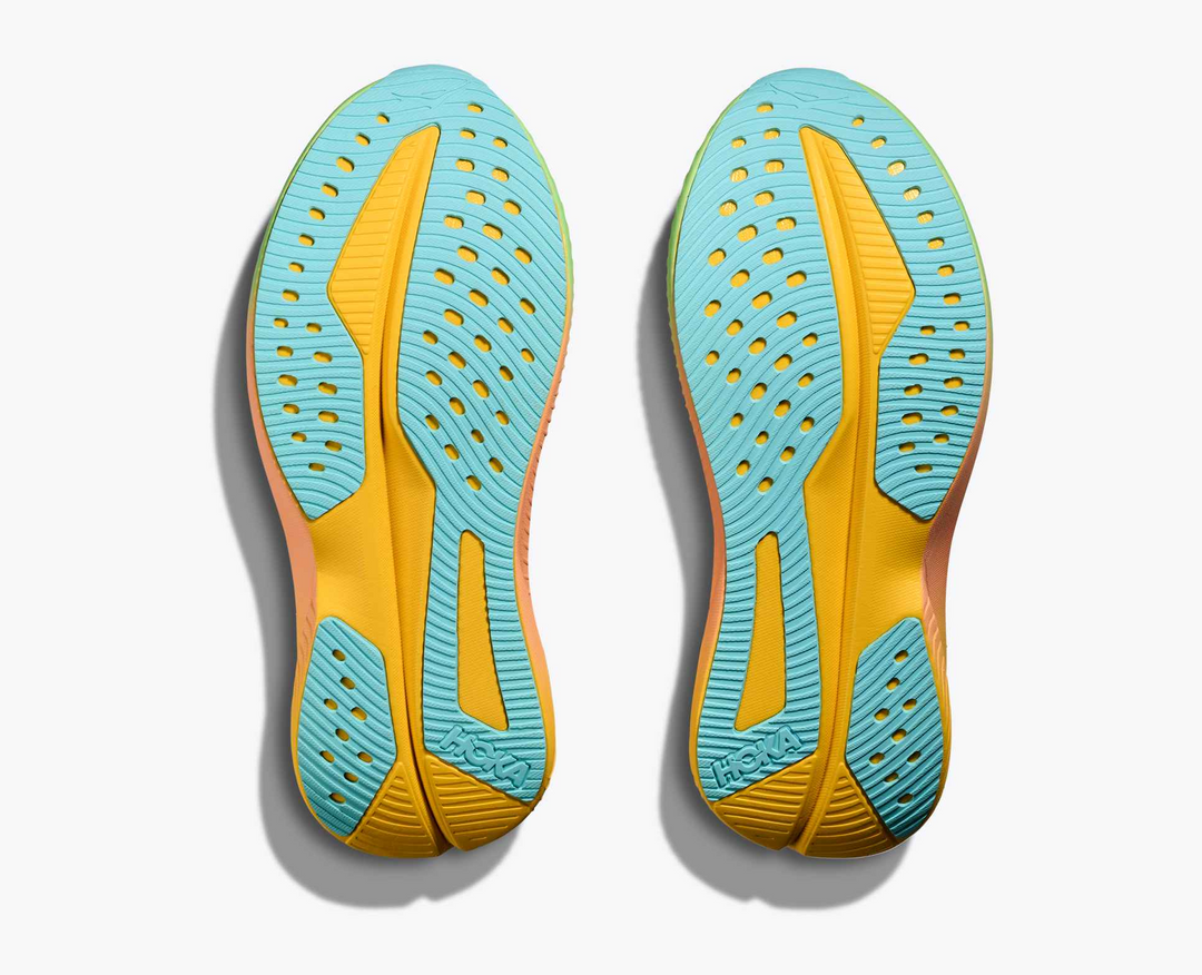 Hoka Mach 6 – Branco/Amarelo