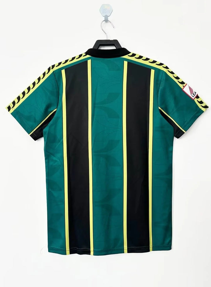 Camisa Retrô Kedah 1996 Away (+Patches)