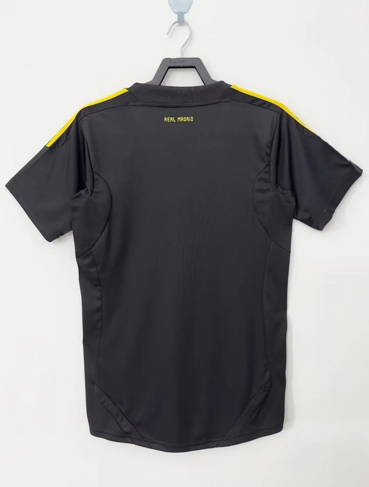 Camisa Retrô Real Madrid 2011/12 Goleiro Away (+Patches)