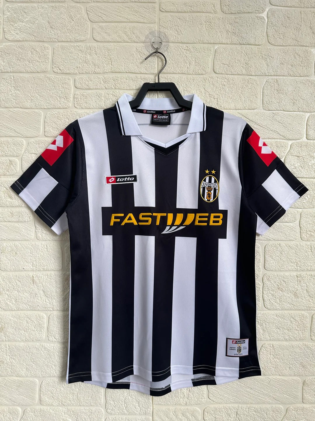 Camisa Retrô Juventus 2001/02 Home
