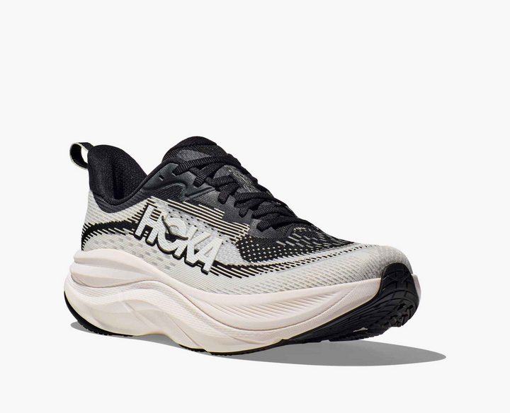 Hoka Skyflow - Branco/Preto