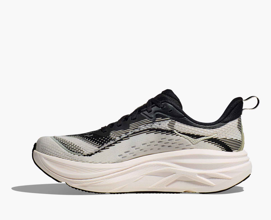 Hoka Skyflow - Branco/Preto