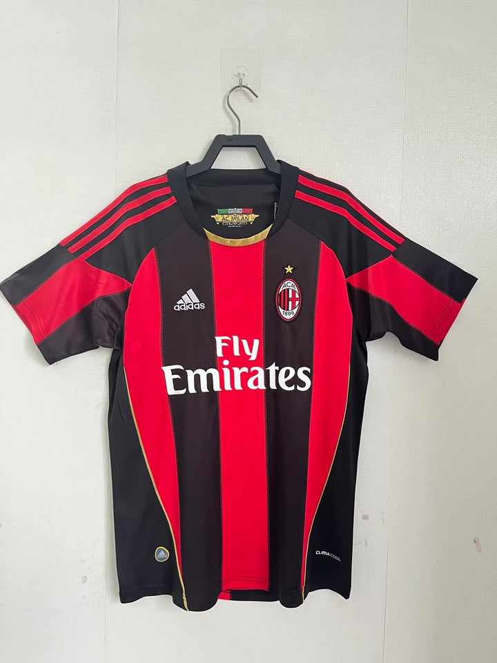Camisa Retrô Milan 2010/11 Home