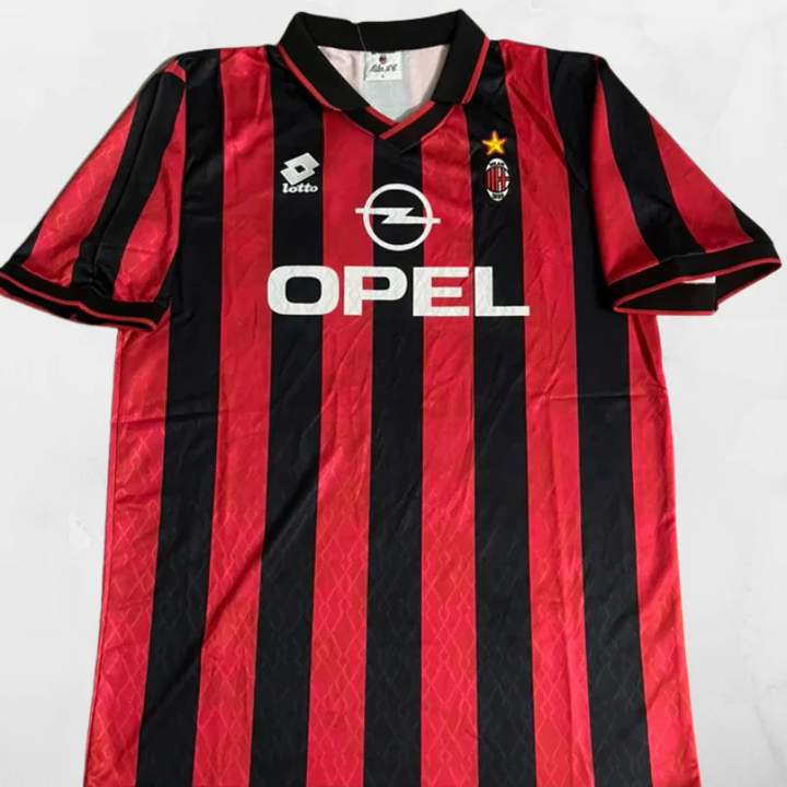 Camisa Retrô Milan 1995/96 - Paolo Maldini #3