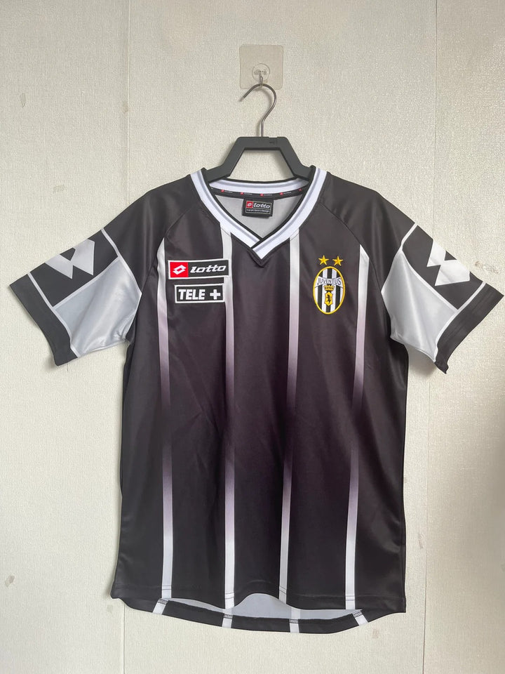 Camisa Retrô Juventus 2000/01 Treino