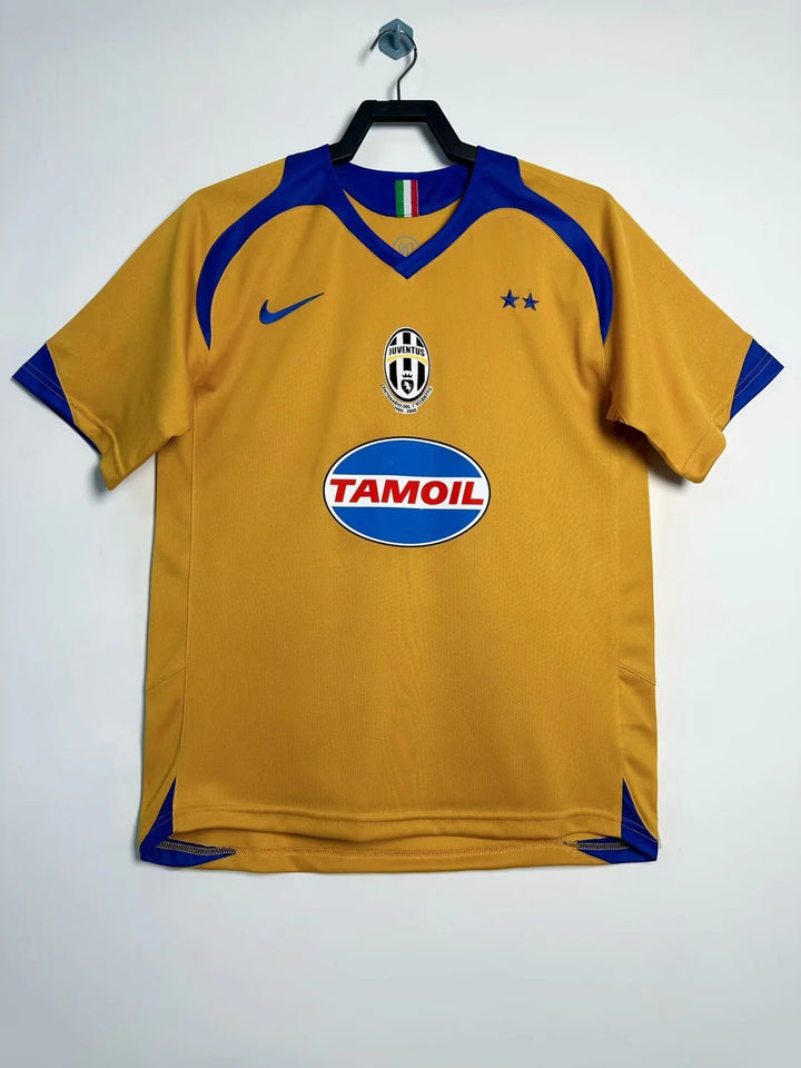 Camisa Retrô Juventus 2005/06 Third
