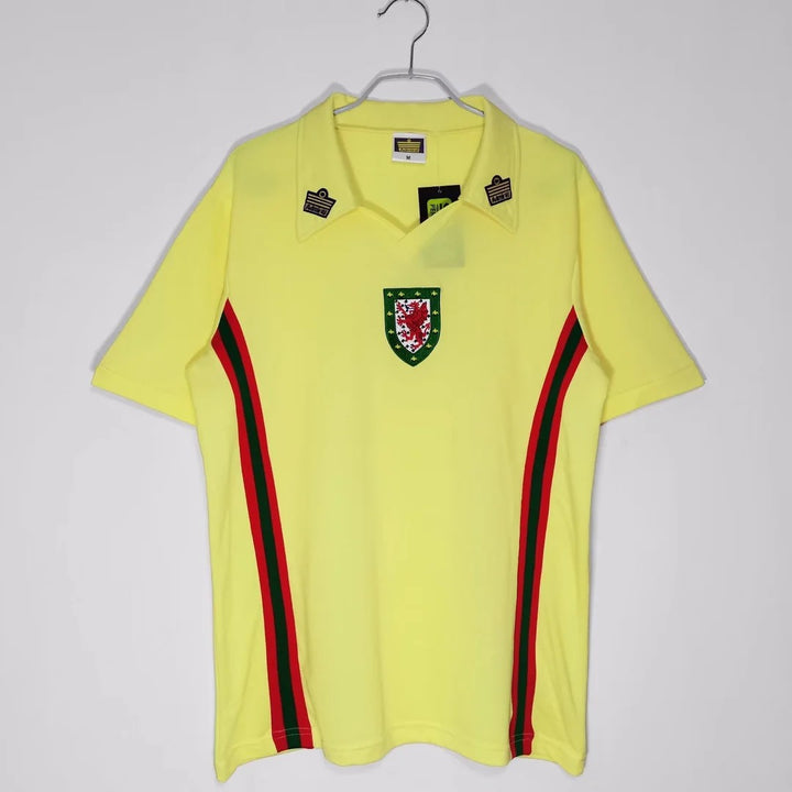 Camisa Retrô País de Gales 1976 Away