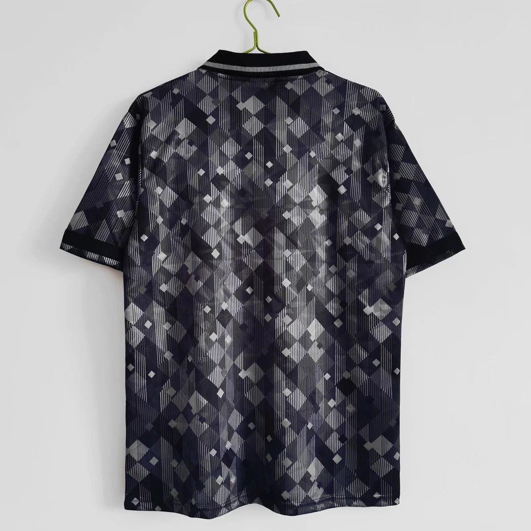 Camisa Retrô Inglaterra 1990 Third Preta