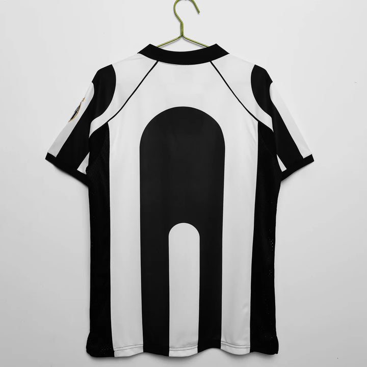 Camisa Retrô Juventus 1997/98 Home