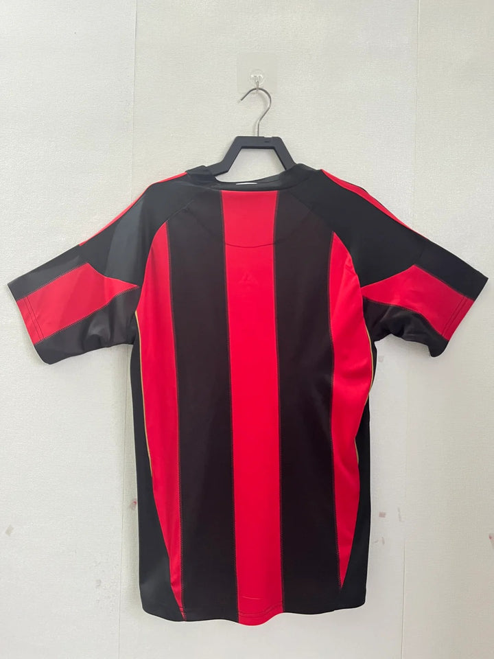 Camisa Retrô Milan 2010/11 Home