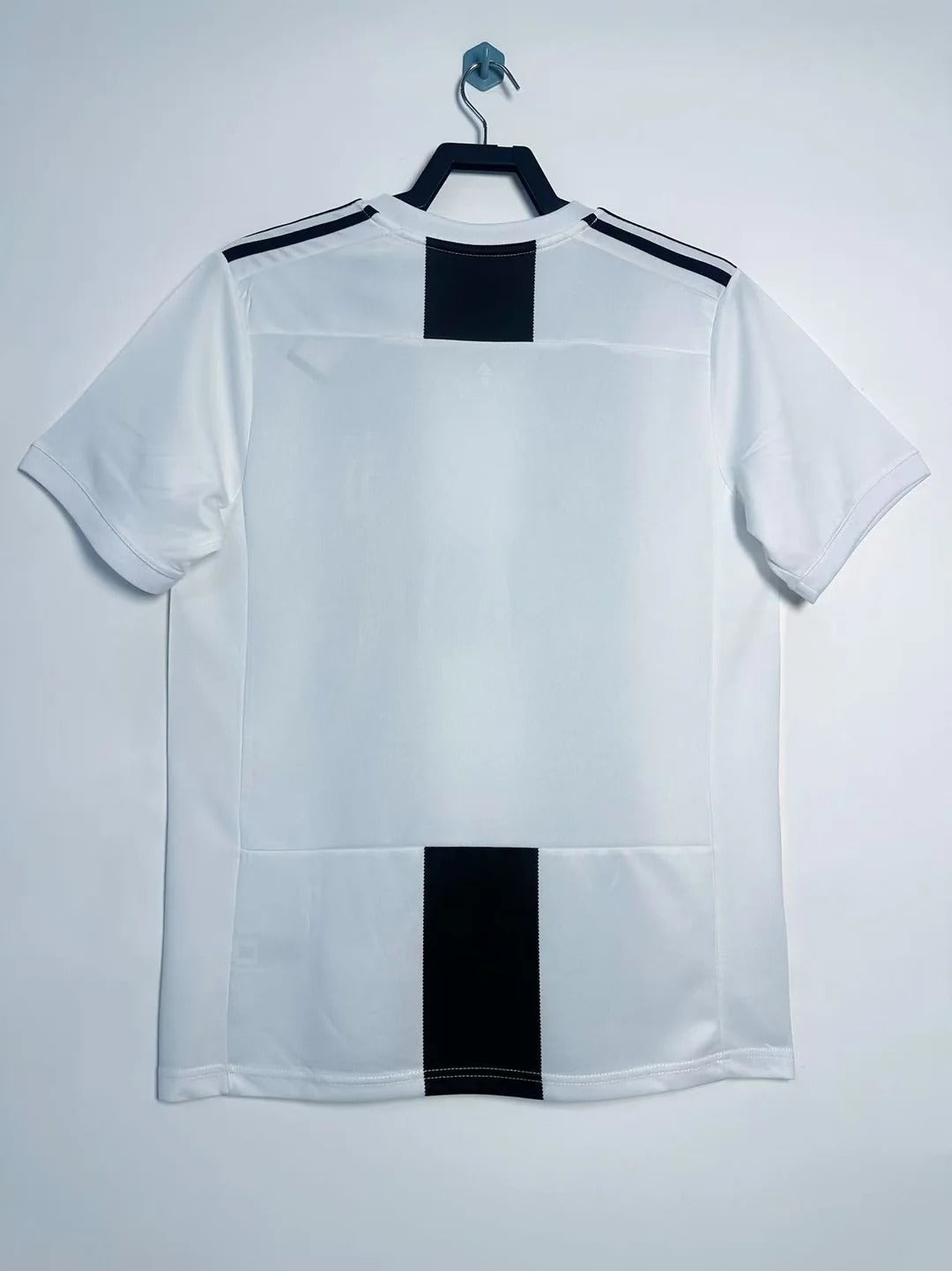 Camisa Retrô Juventus 2018/19 Home