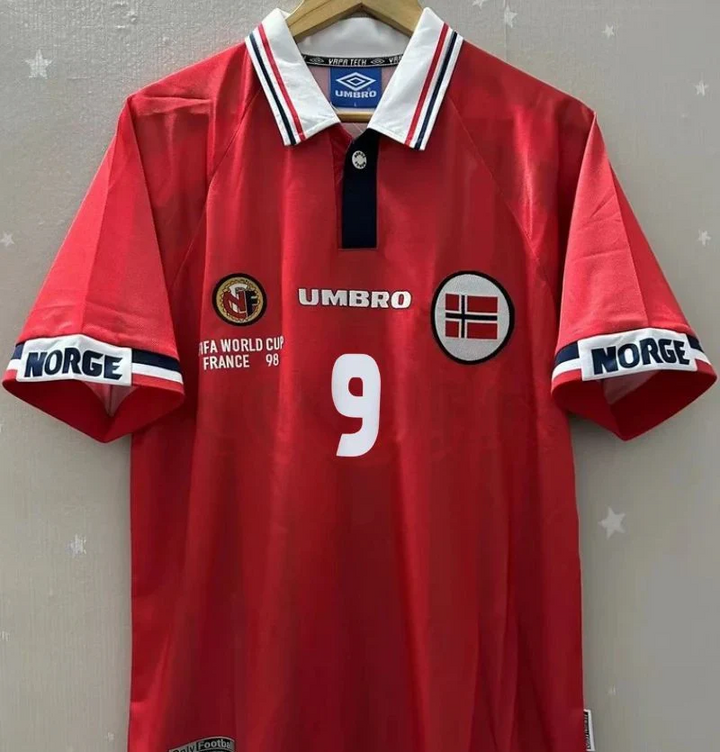 Camisa Retrô Noruega 1998/99 Home - T.A. FLO #9