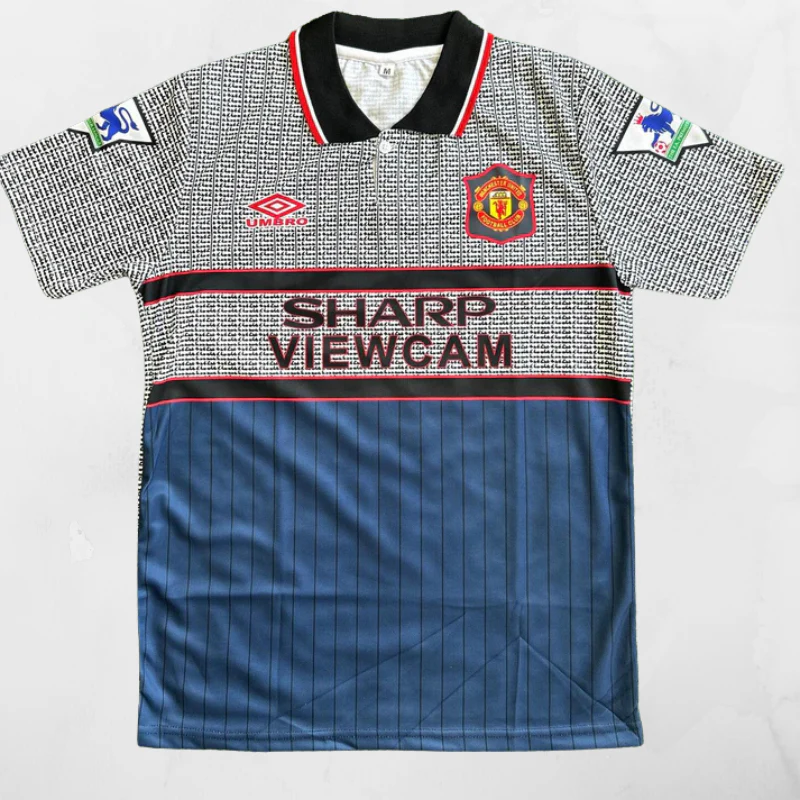 Camisa Retrô Manchester United 1995/96 Away - Beckham #24 (+Patches)