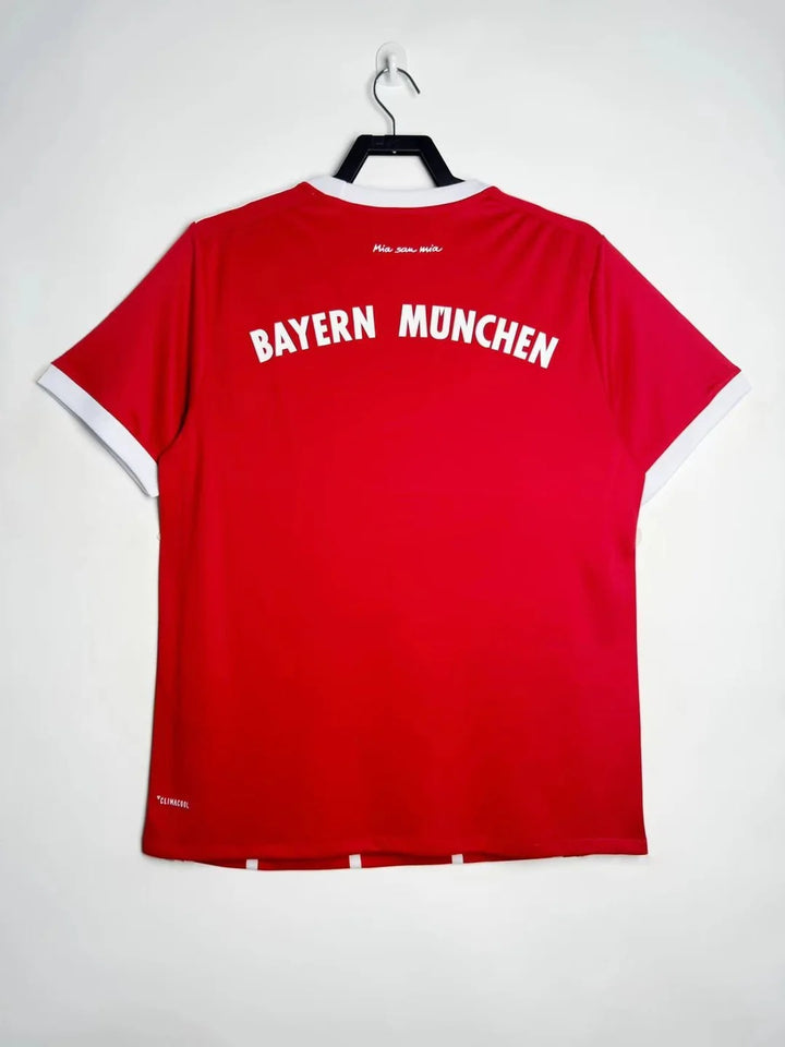 Camisa Retrô Bayern de Munique 2017/18 Home