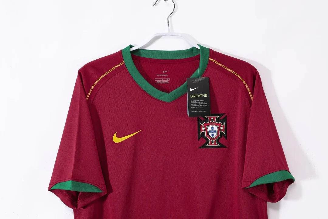 Camisa Retrô Portugal 2006 Home