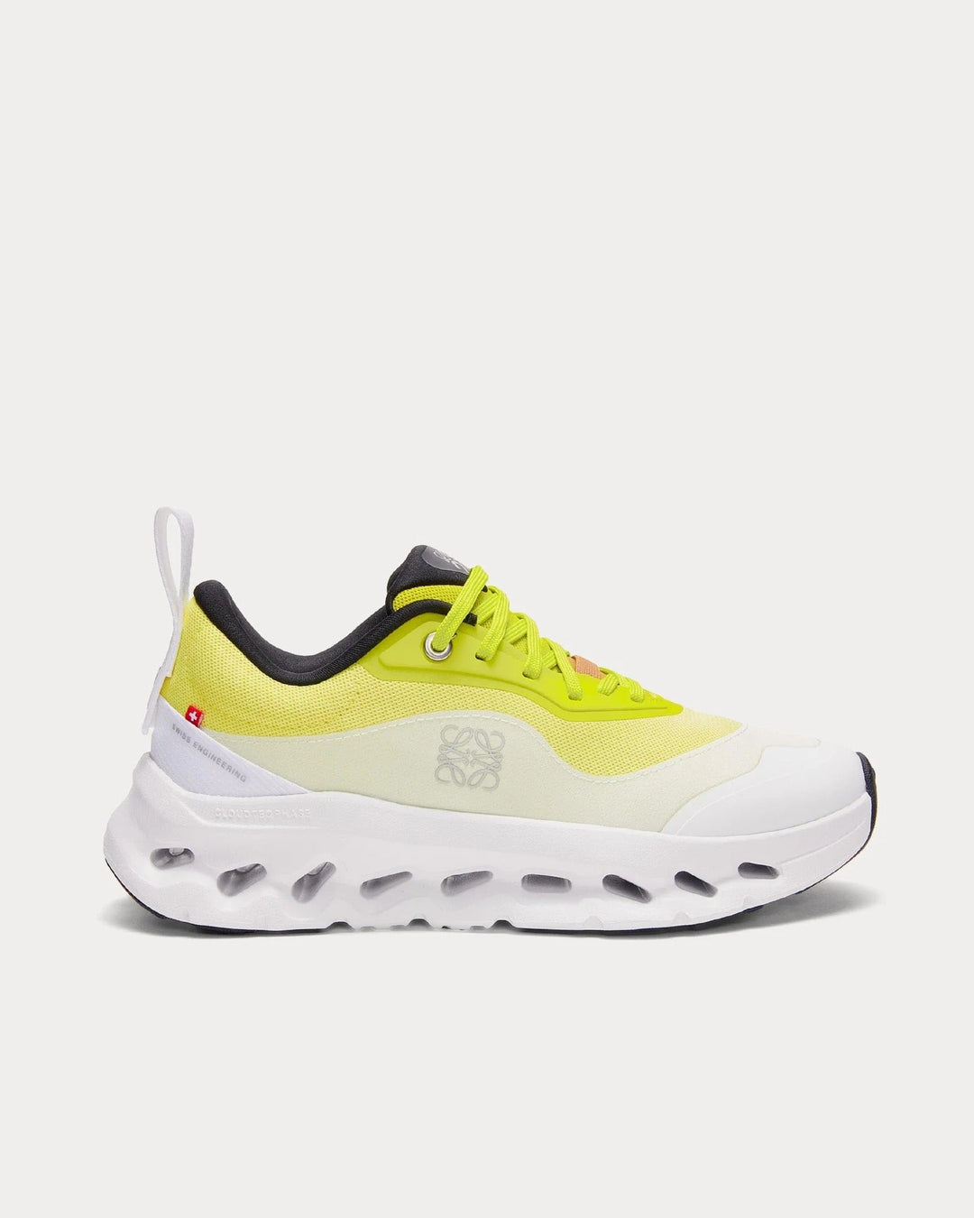 On Running x Loewe Cloudtilt 2.0 – Amarelo Neon