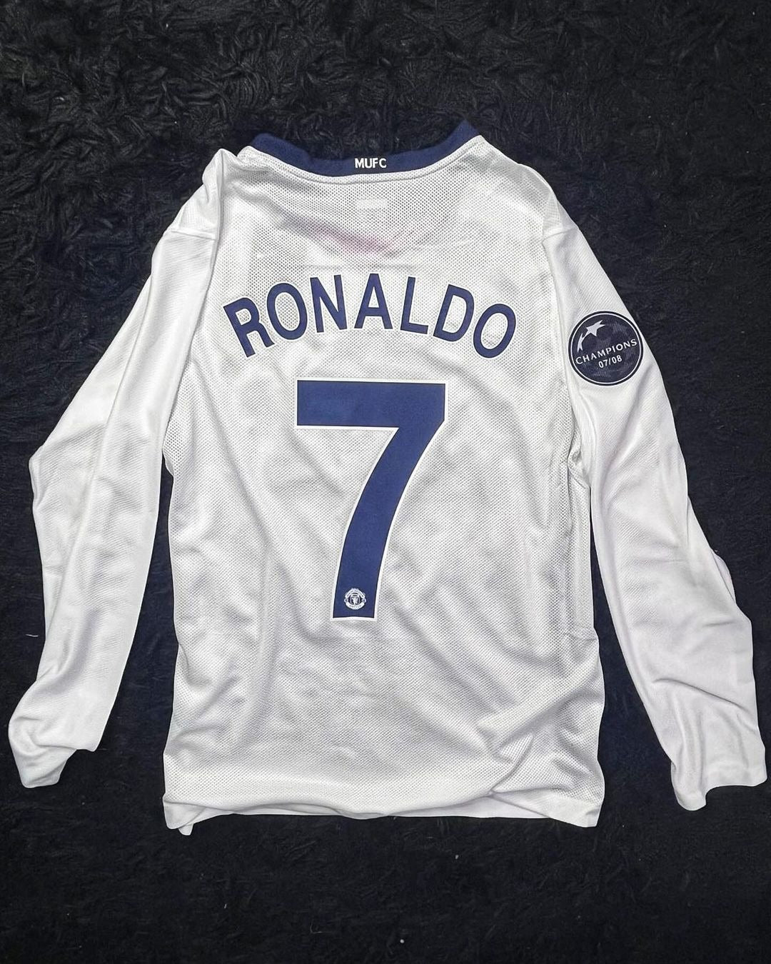 Camisa Retrô Manchester United 2008/09 Away - Ronaldo #7 (+Patches)