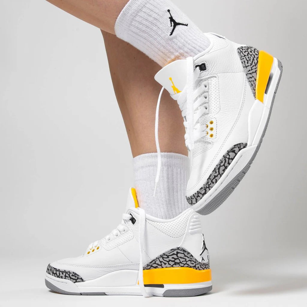 Jordan 3 Retro Laranja Laser