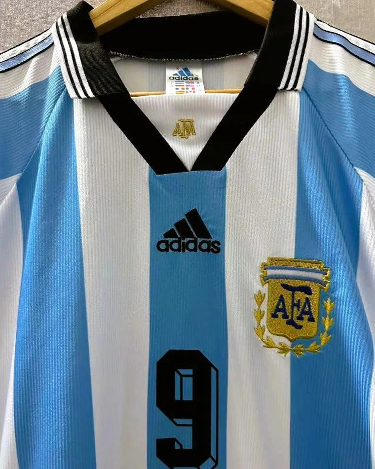 Camisa Retrô Argentina 1998/99 Home - BATISTUTA #9 (Pronta Entrega)