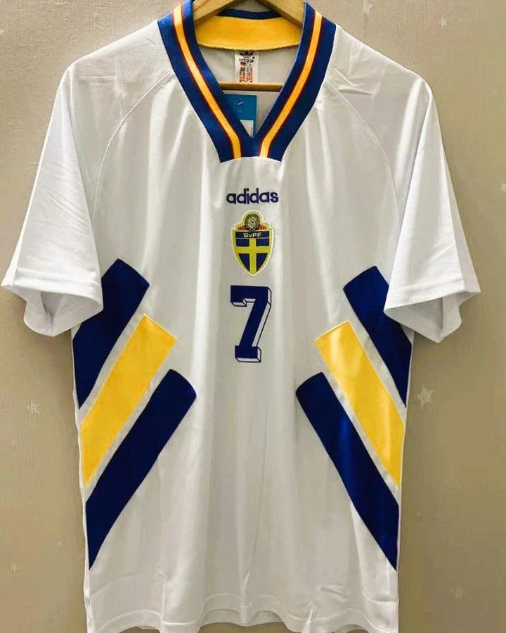Camisa Retrô Suécia 1994/95 Away - LARSSON #7